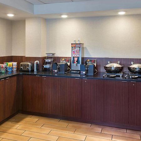 Fairfield By Marriott Rochester Henrietta/University Area Exteriör bild