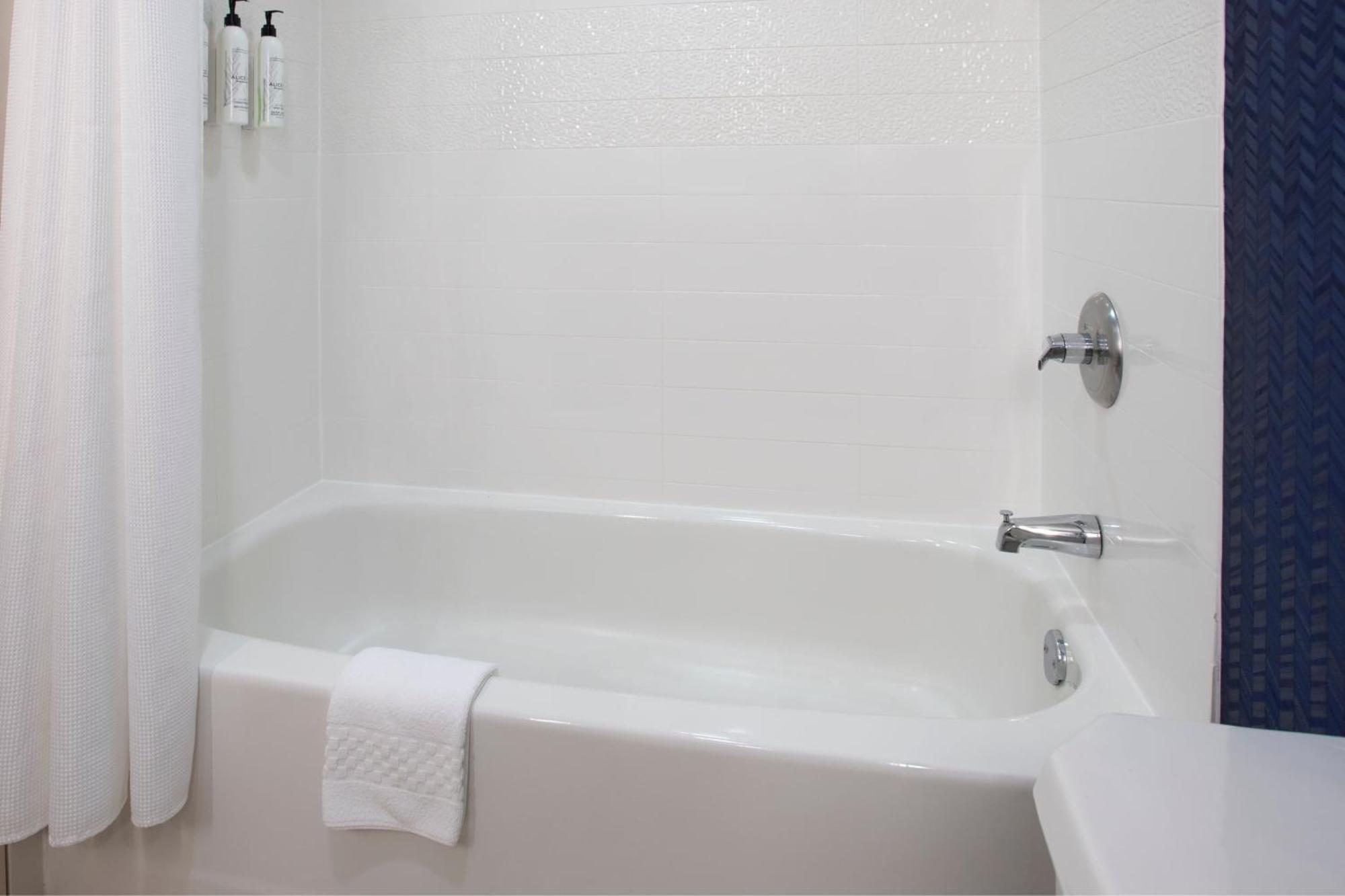 Fairfield By Marriott Rochester Henrietta/University Area Exteriör bild