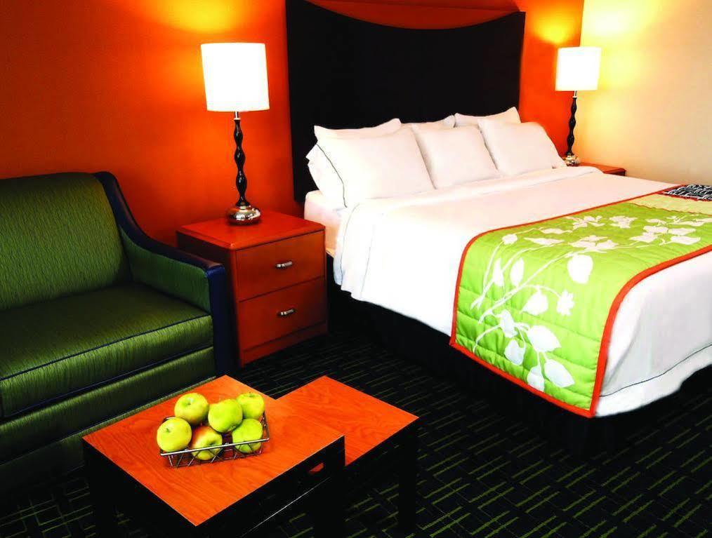 Fairfield By Marriott Rochester Henrietta/University Area Exteriör bild